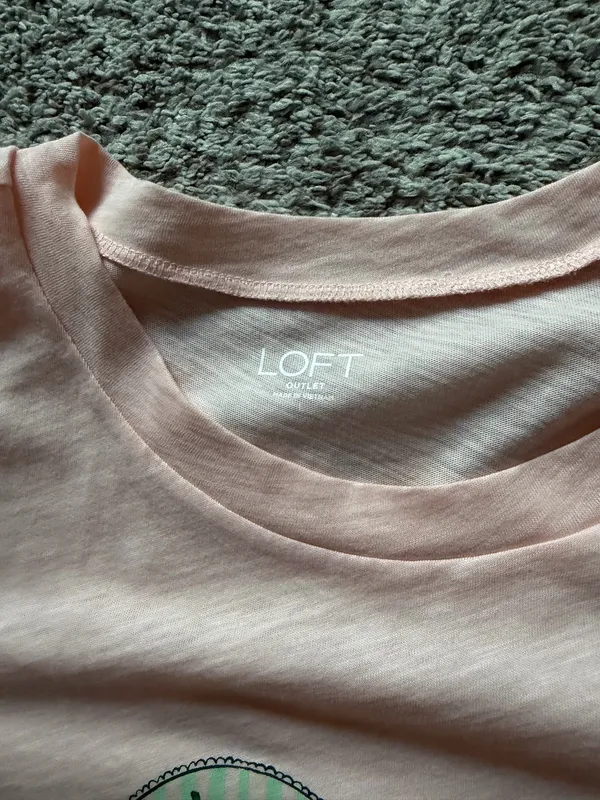 Women’s Loft Tee Shirt Size Large Graphic Tee New - Image 3