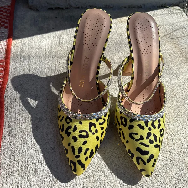 Azalea Wang Yellow Leopard Print Pumps Size 8.5 - Image 4