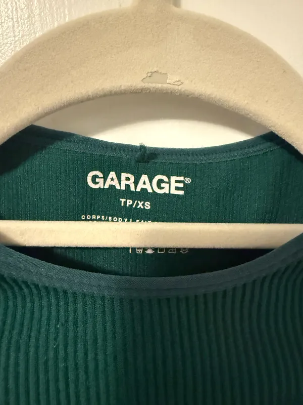 Garage Green Seamless Crop Top - Image 2