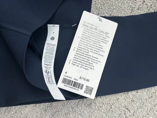 Lululemon Women’s Glow Up HR Tight 25” Size 4 NWT - Image 4