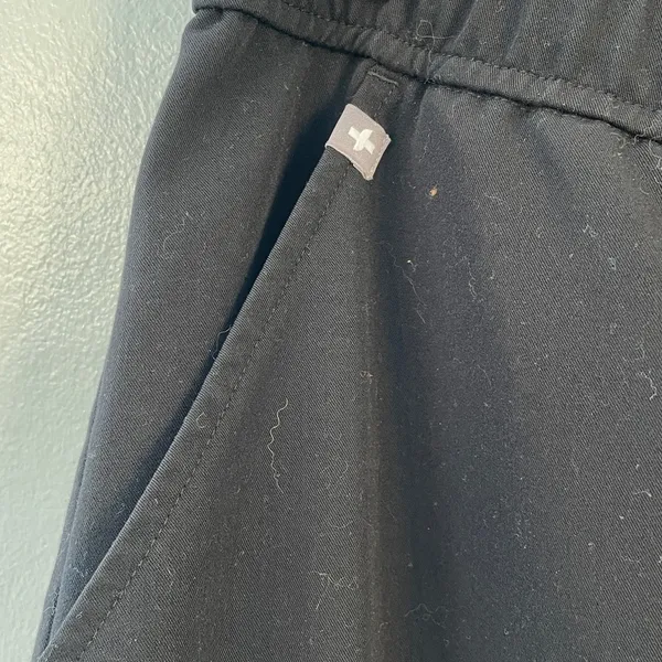 Figs Technical Black Joggers with White Drawstring Medium short - Image 3