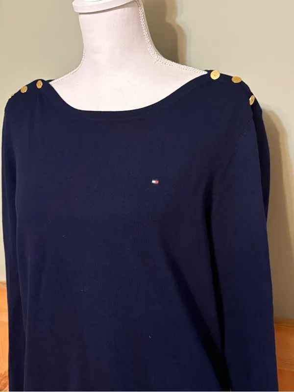 Tommy Hilfiger Navy Off-the-Shoulder Sweater with Gold Shoulder Buttons XL NWT - Image 2
