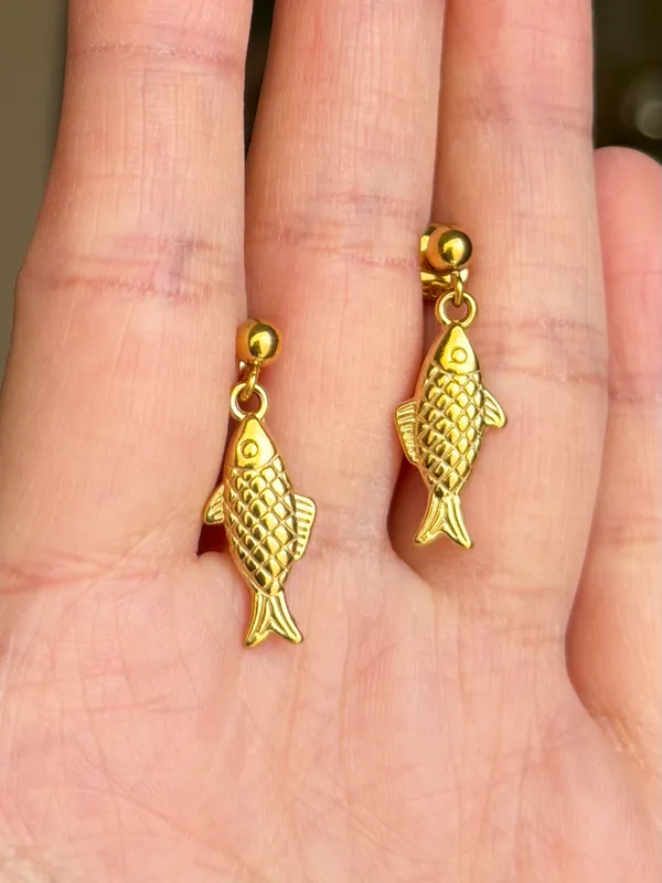Handmade gold tone fully stainless steel fish simple earrings🌀🐟 - Image 3