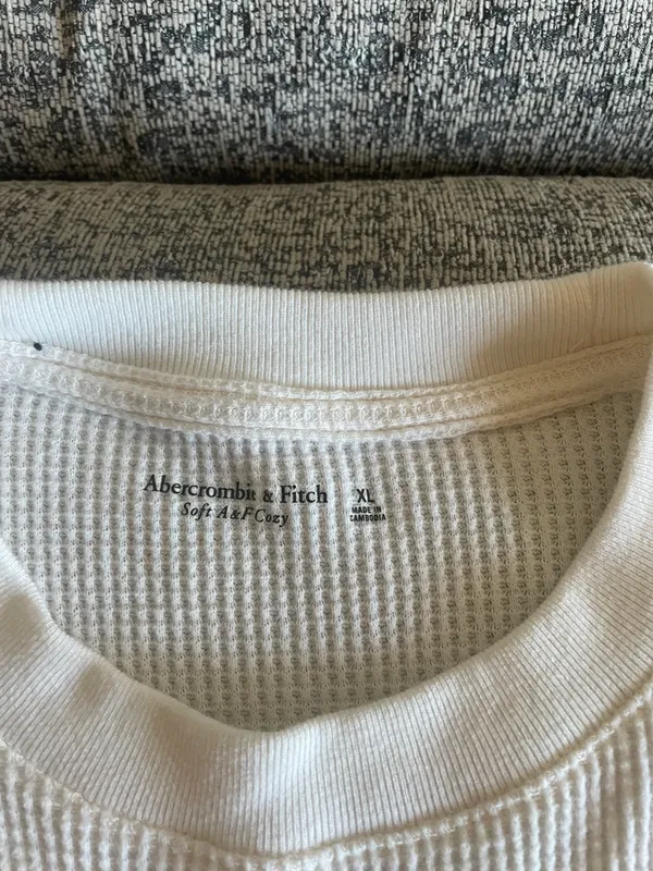 Abercrombie Thermal Long Sleeve - Image 3