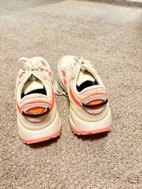 Reebok Sneakers - Image 3