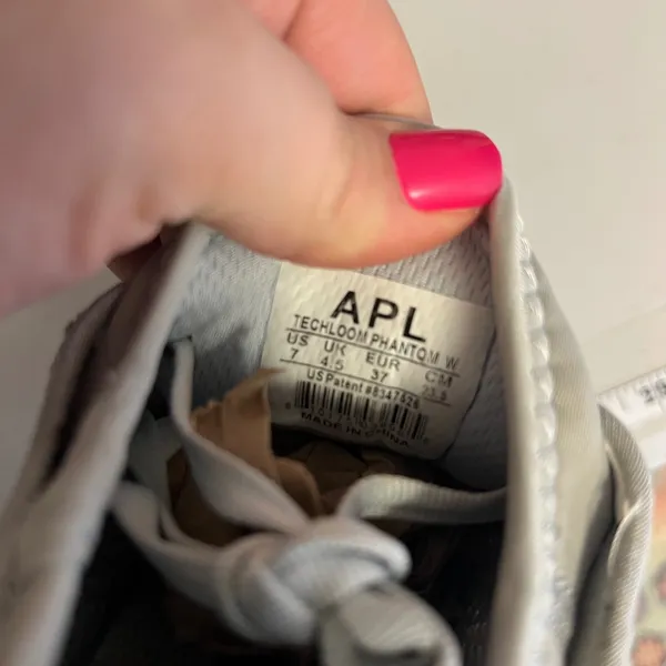 APL TechLoom Phantom Grey White Running‎ Shoes Womens Size 7 Propelium Low Top - Image 7