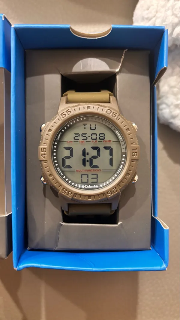 Columbia Exclusive Peak Patrol Quartz Digital Dial Olive Green Strap Men's Watchl - Image 6