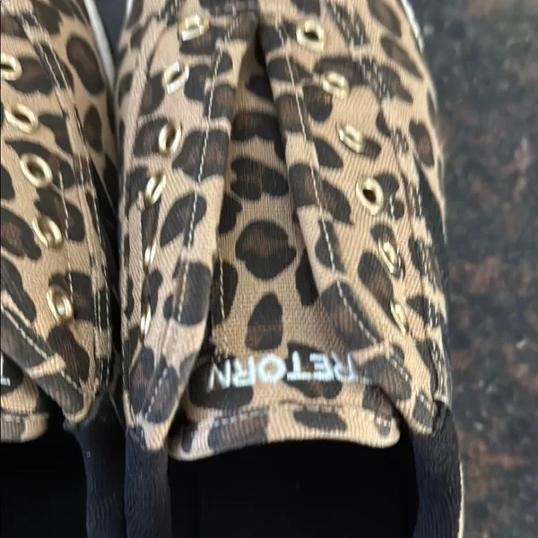Tretorn Nylite women's Leopard Print Slip-On Sneakers Leopard W8 - Image 6