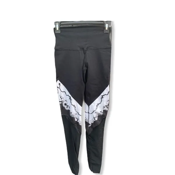 ALO Yoga Tie Dye Workout Pants - Image 5