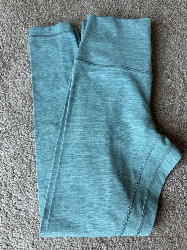 Lululemon Leggings Size Small - Image 2