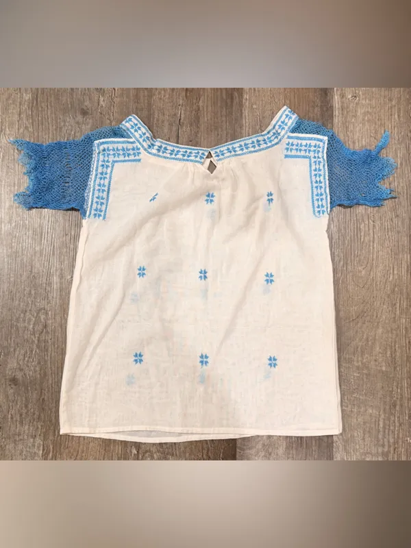 Vintage Embroidered White Cotton Top with Sky Blue Accents - Image 3