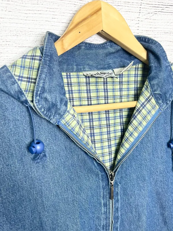 NorthStyle Plaid Lined Zip Front Denim Jacket with Detachable Hood Size Small - Image 3