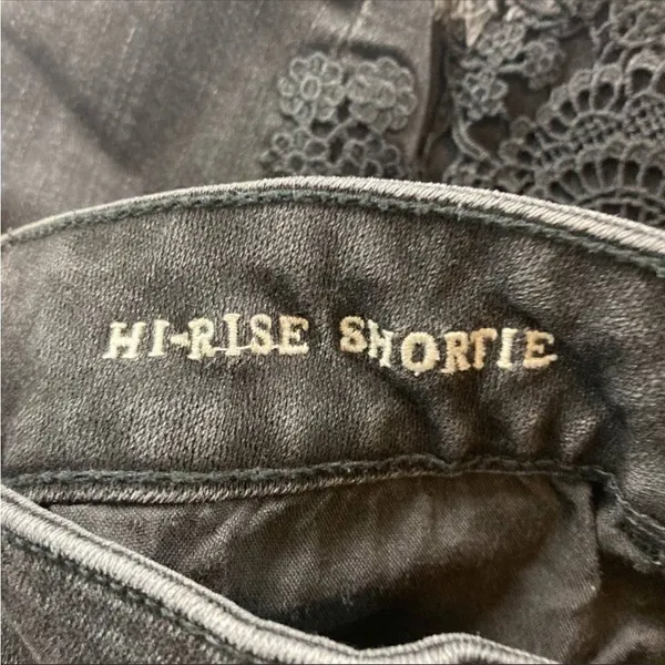 American Eagle Womens Black Super Stretch X Hi Rise Crochet Accent Short Size 4 - Image 10