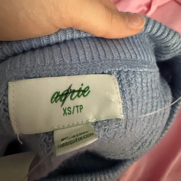 NWT aerie sweater - Image 2