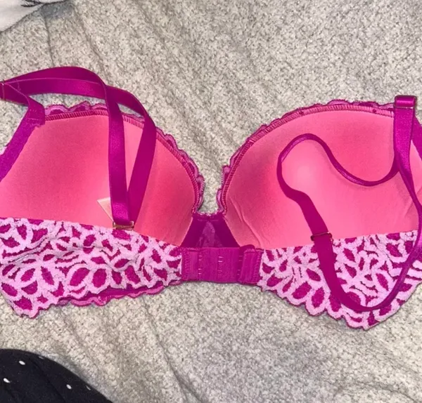 Victoria's Secret Bra - Image 2