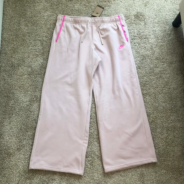 Nike Sportswear Club Fleece Mid-Rise Wide Leg Pants - Image 6