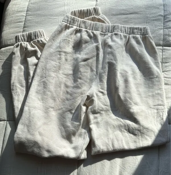 brandy melville cream sweatpants - Image 2