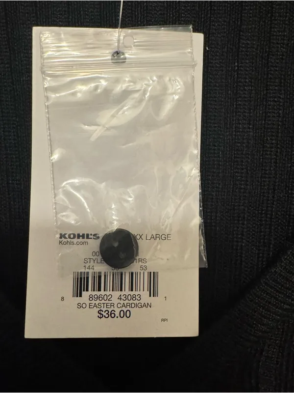 SO Black Ribbed Button - Image 4