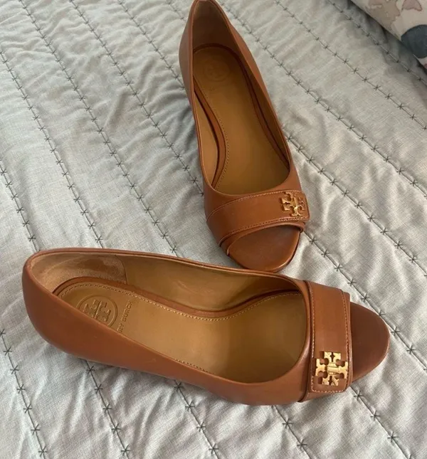 Tory Burch wedge - Image 3