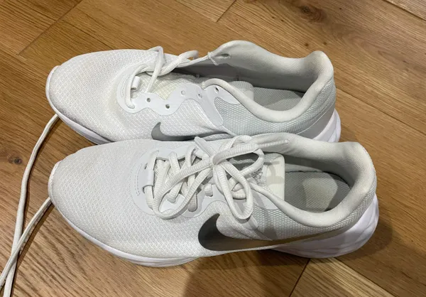 White Nikes Silver Check  - Image 2