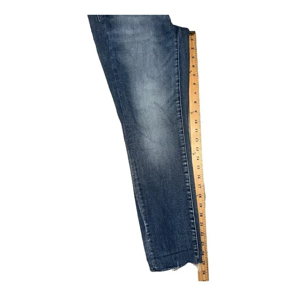 Judy Blue High Waisted‎ Raw Hem Relaxed Fit Cropped Denim, Size 7/28 - Image 9