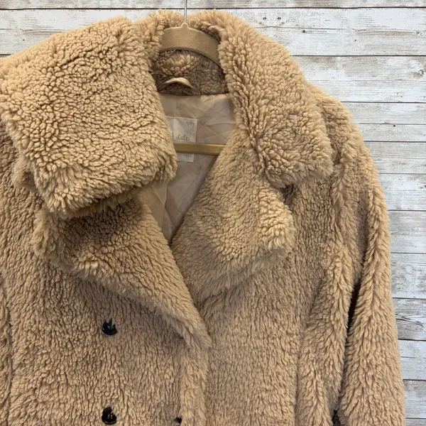 Altar'd State Womens L Coat Faux Fur Tan Beige Double Breasted Teddy Bear Fur - Image 2