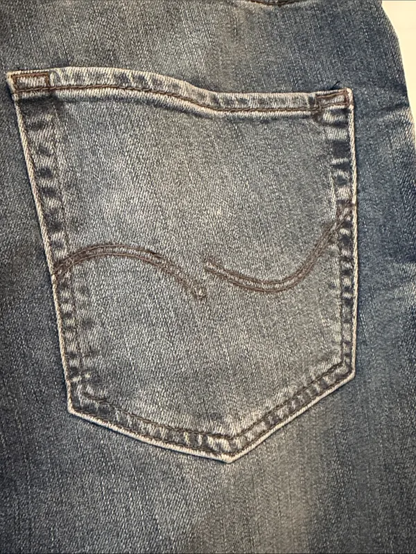 Women’s Blue Washed Slim Fit Jeans - Image 7