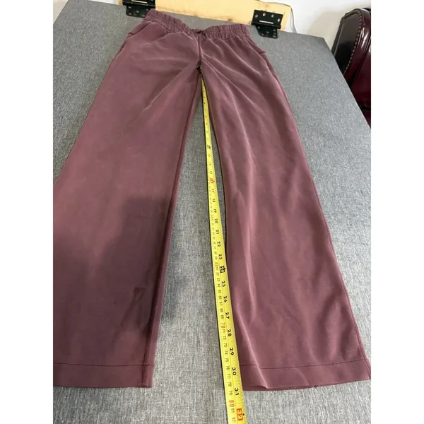 Lululemon women's Softstreme High Rise Maroon Pants Sz 6 - Image 5