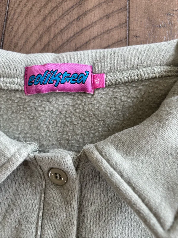 Edikted Women's Polo Collar Fleece Sweatshirt in Light Olive - Image 3
