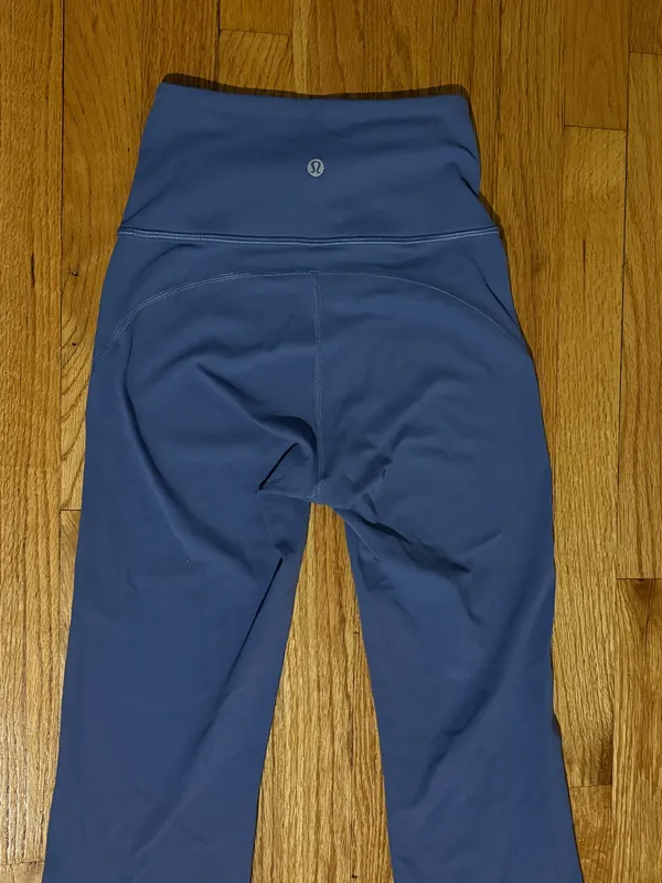 Lululemon Flare Leggings Size 2 - Image 5