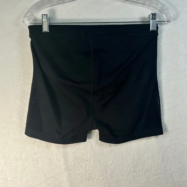 OFFLINE by‎ Aerie Black Seamless Shortie High Rise Mesh Side Shorts Medium - Image 2