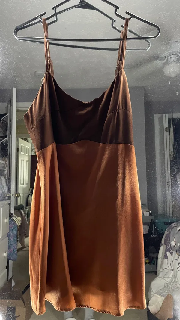 Francesca’s Satin Dress - Image 3