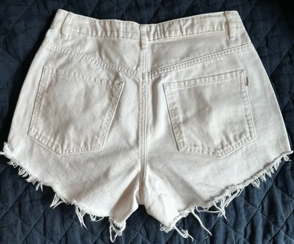 Garage White Jean Shorts - Image 3