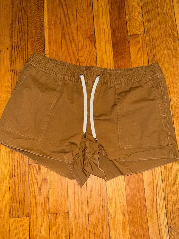 Vuori vintage rip stop short Elastic Waist Utility Brown size large organic - Image 2