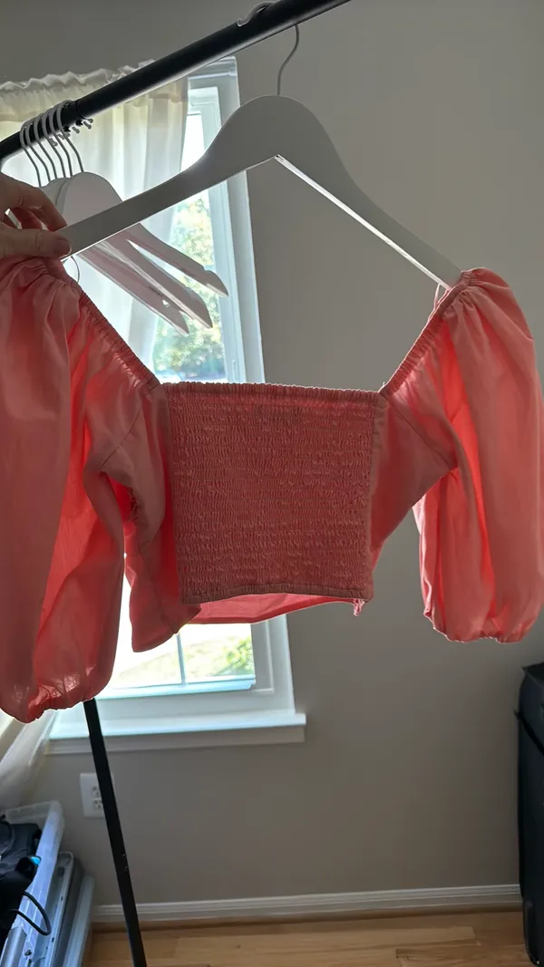 Abercrombie Smocked Top Puff Sleeve Crop - Image 2