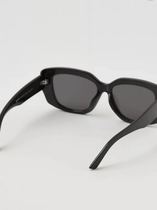 Aerie Squoval Sunglasses - Image 2