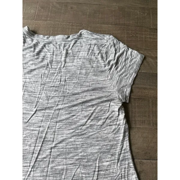 Apt.9 Essentials‎ Women's Gray V-Neck Short Sleeve Tee Size Large - Image 10