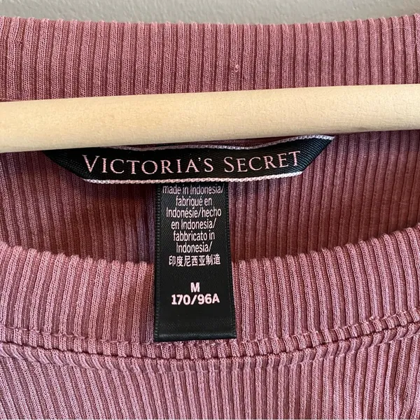 Victoria's Secret ribbed cropped top• Size M - Image 3