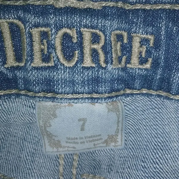 Decree 7 30 Cutoff Jeans Short Shorts - Image 3