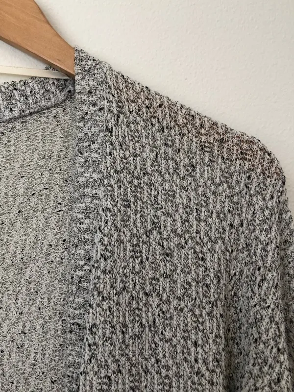 SPARKLE FADE URBAN OUTFITTERS White Black Open Marled Knit Cardigan Sweater XS - Image 6