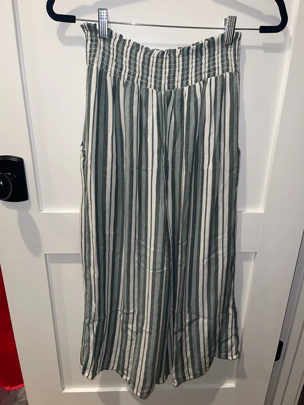 American Eagle Pants - Image 2