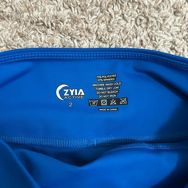 ZYIA Active Women's Side Pocket Athletic Leggings in Blue - Image 3