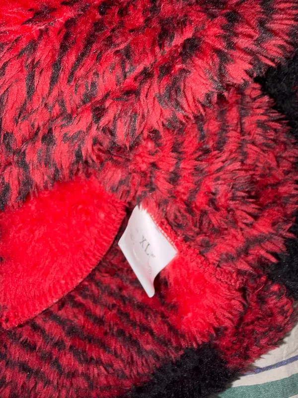 Cozy plaid red and black fuzzy zip up jacket Multiple Size XL - Image 3