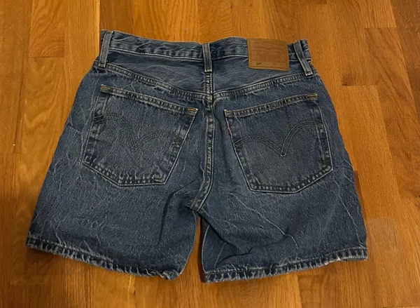 Levi’s 501 Shorts - Image 2