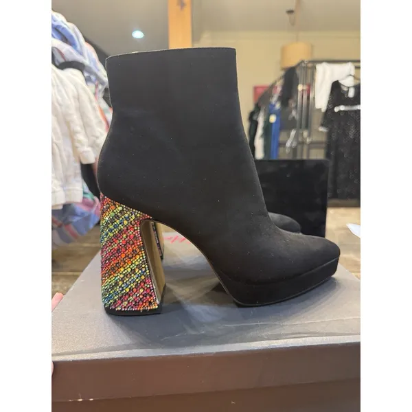 Blue by Betsey Johnson Raylan RAYL01S5 Boots Women Black Ankle Bootie‎ Size 7.5 - Image 3