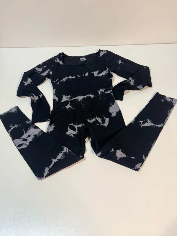 Women's Black Tie-Dye Long-Sleeve Jumpsuit - Image 3