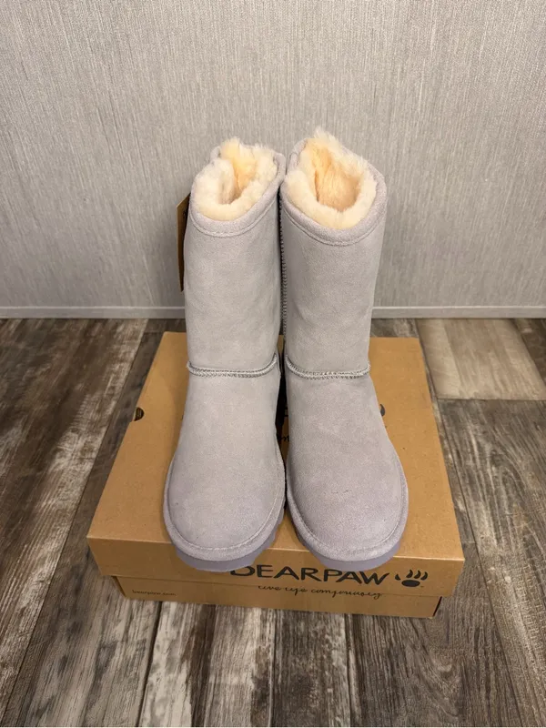 BearPaw Women's Gray Suede Mid-Calf Boots Size 10 - Image 16