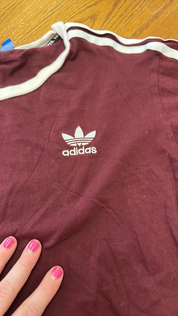 Adidas Dark Maroon Shirt - Image 3