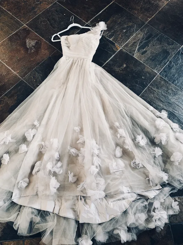 Gorgeous Dress - Image 3