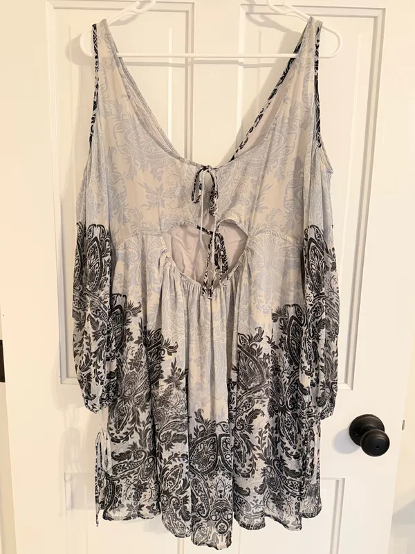 Free People Paisley‎ Cold Shoulder Open Back Mini Dress Blue Gray Large - Image 5
